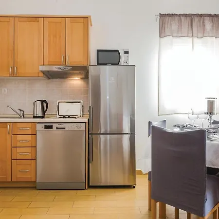 1 Bedroom In *