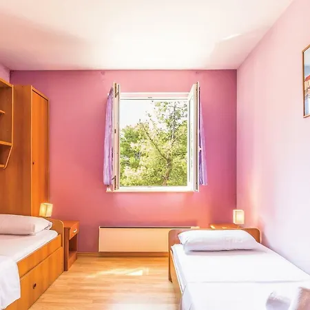 1 Bedroom In Makarska