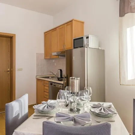 Vukovarska Iv Apartmán Makarská